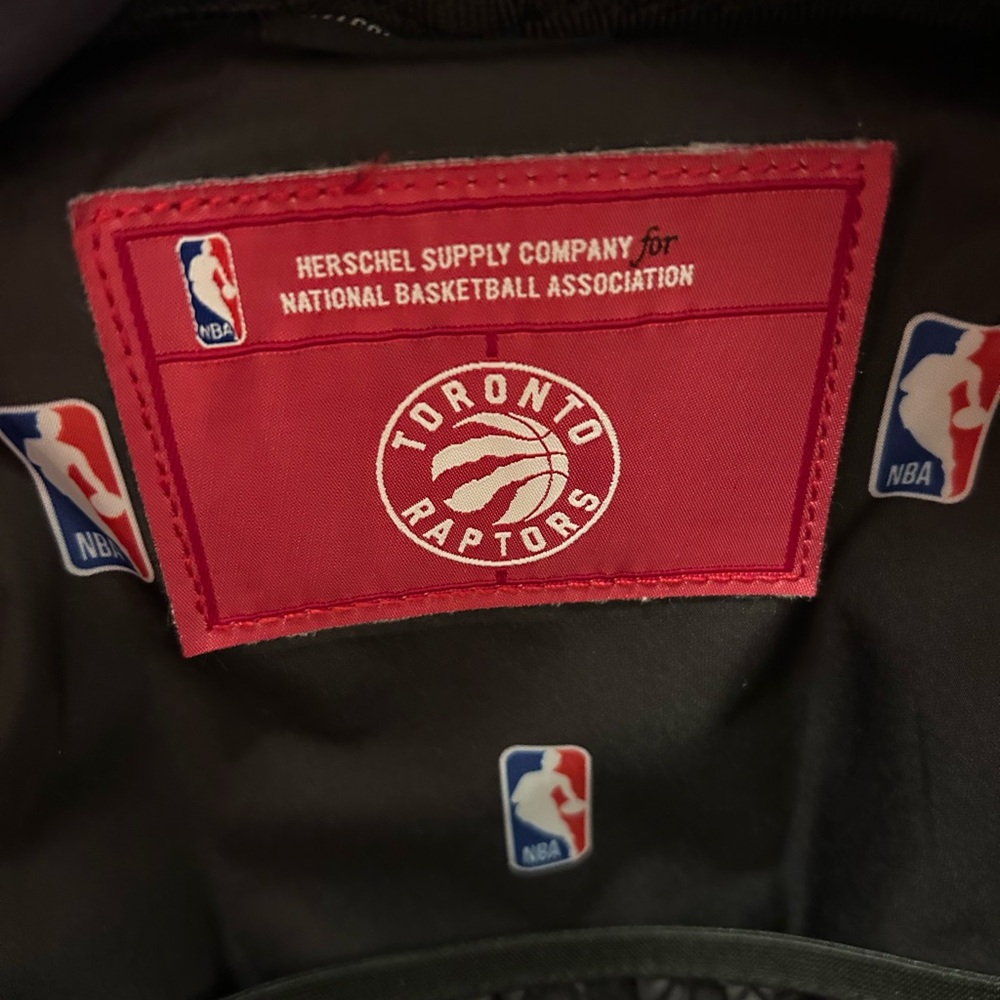 Red Herschel Raptors Backpack - Picture 4 of 8
